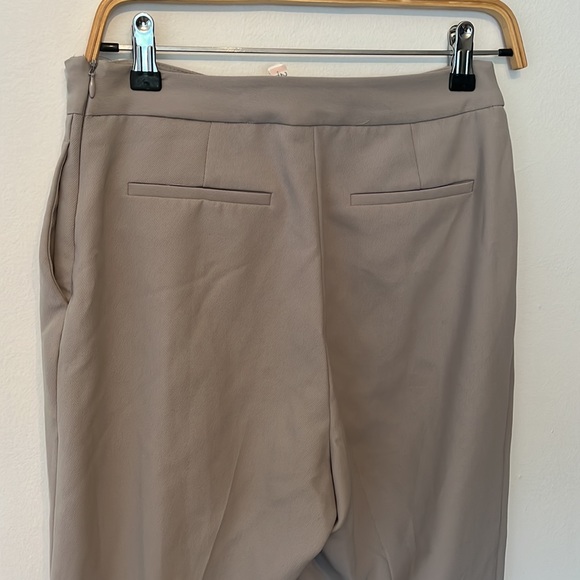 Babaton Aritzia Trouser Light Grey - Picture 6 of 6